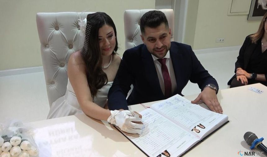 Evliliklerini unutulmaz kılmak isteyenler bugünü seçti.