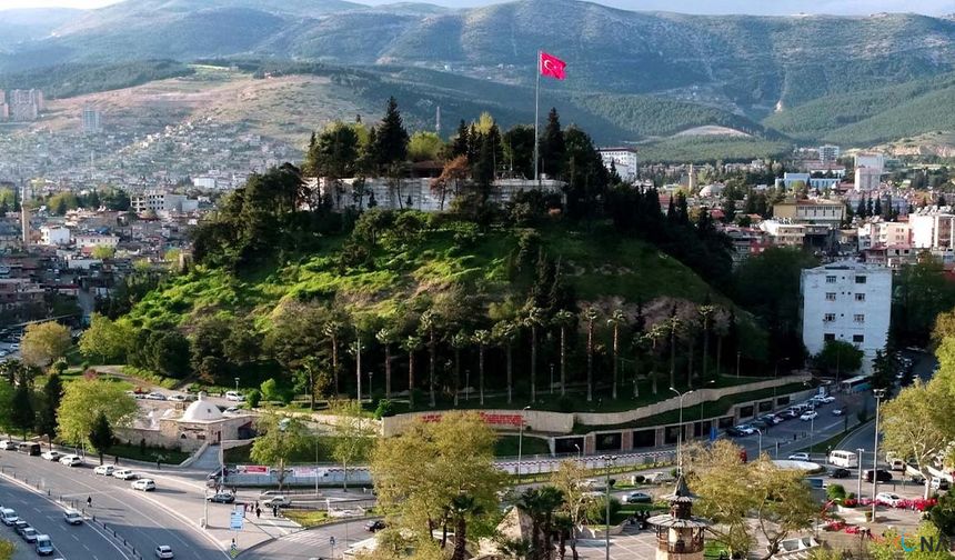 Kahramanmaraş'ın tarihi simgesi: Kahramanmaraş Kalesi.
