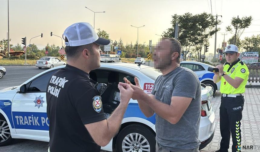 Hem alkollü hem ehliyetsiz! Bayram trafiğinde 50 bin TL ceza yedi.