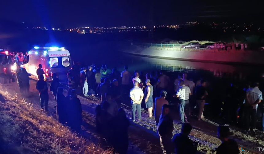 Otomobil sulama kanalına düştü:  Baba ve oğlu hayatını kaybetti.