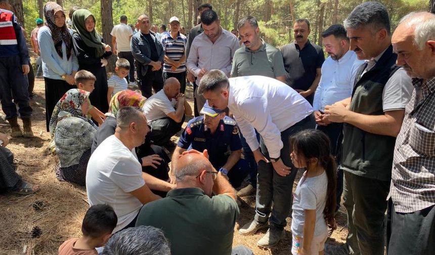 Şehit orman personeli Demirel'in acı haberi ailesine verildi.