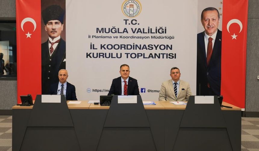 Vali Akbıyık’tan eski tip sürücü belgesi uyarısı.