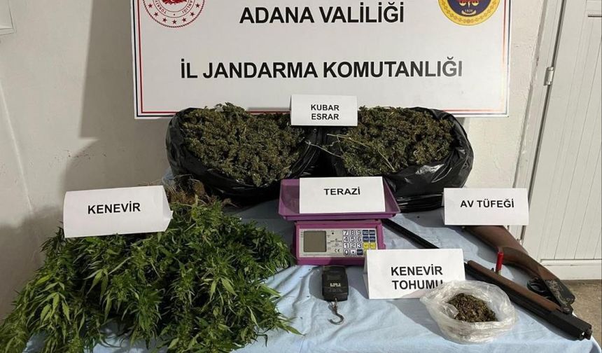 Adana'da 10 kilodan fazla esrar ele geçirildi.