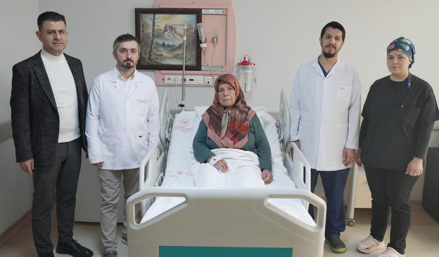 2 kilogramı aşan dev tümör başarıyla çıkarıldı