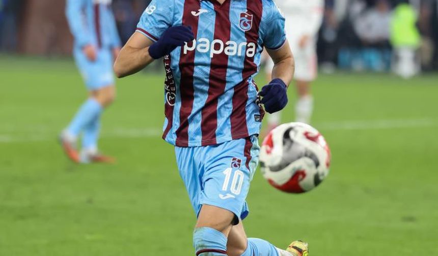 Ernest Muçi Trabzonspor'da seriye devam ediyor