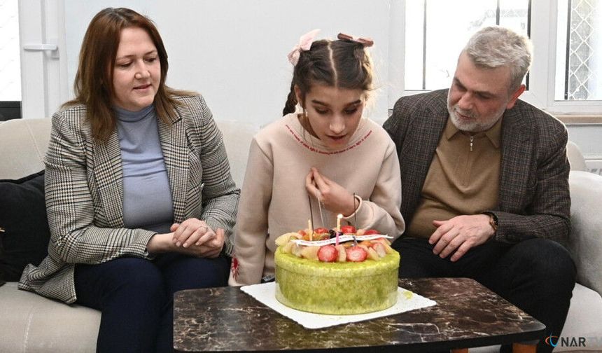 Başkan Görgel’den Emine’ye Doğum Günü Sürprizi.