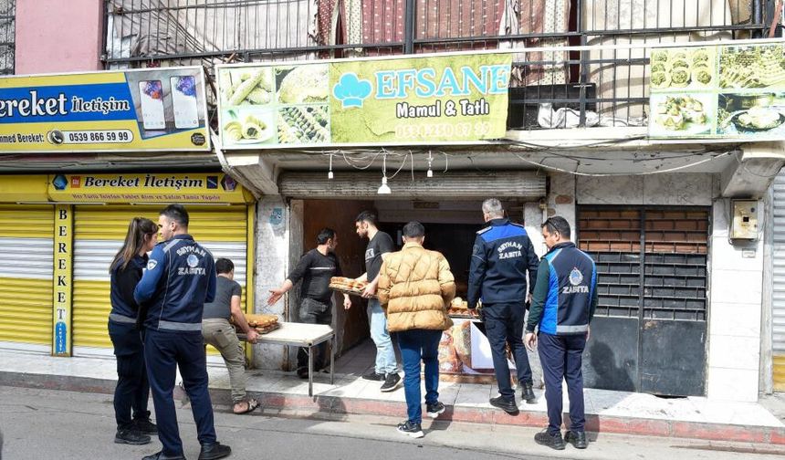 Adana'da mide bulandıran görüntü: Fırın mühürlendi