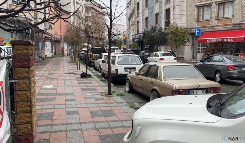 Film gibi olay: Kendi otomobilinin altında kalarak yaralandı