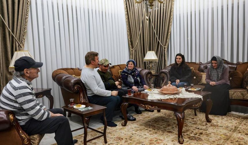 Erzincan’da hayatını kardeşlerine adayan Çilem’in sessiz kahramanlığı