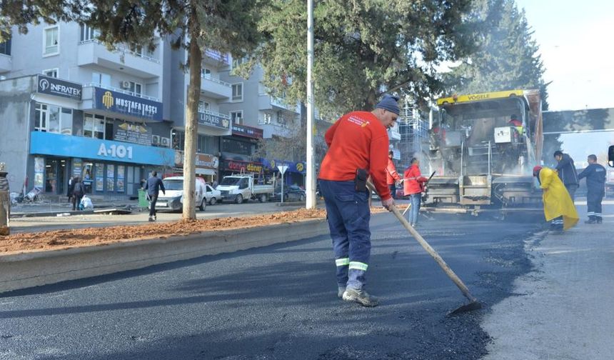 Kahramanmaraş'ta yol bakım ve onarım çalışmaları