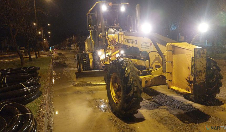 Yağış Sonrası Bozulan Yollara Büyükşehir’den Hızlı Müdahale