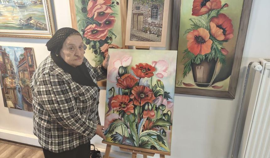 80 Yaşında, 25 Yıllık Sanatıyla Hayran Bırakıyor