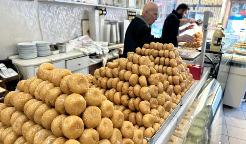 "Meraklı Baklavacı"nın 66 yıllık sırrı: Ramazan helvası