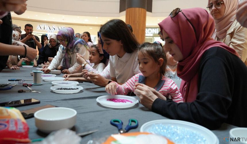 Büyükşehir’in Atölyesinde Sevgi Şekil Aldı