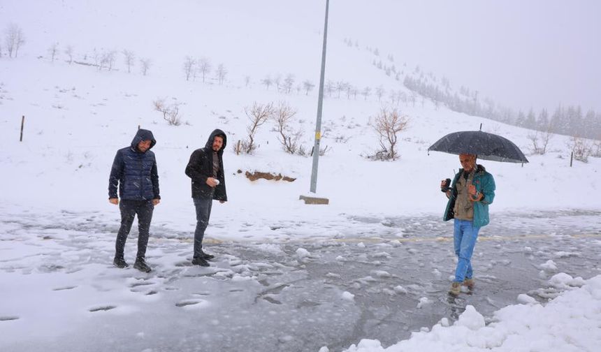 Kahramanmaraş'ta mayısta kar sürprizi