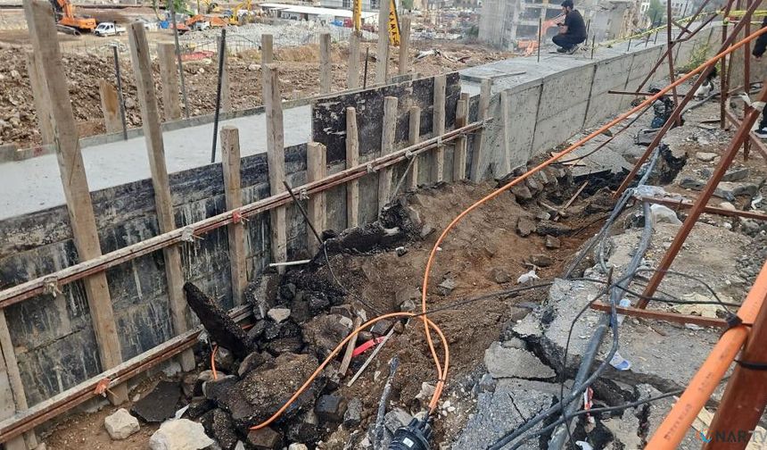 Kahramanmaraş'ta yol çöktü: 1 yaralı