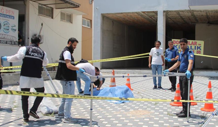 Emekli polis, bıçakla saldıran oğlunun hayatına son verdi