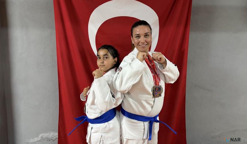 Anne ve Kızı Şampiyonluk yolunda birlikte ilerliyor.